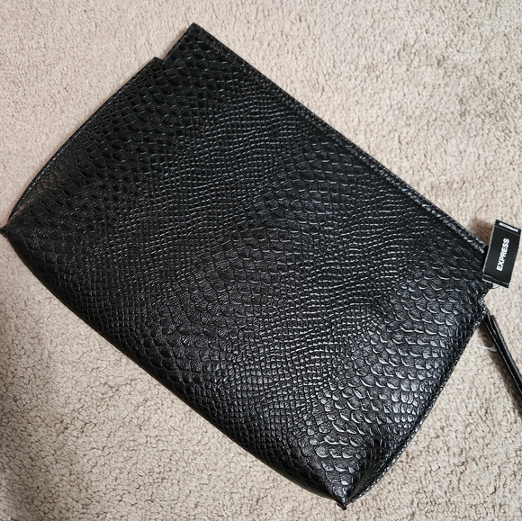 EXPRESS CLUTCH BAG PURSE BLACK *NWT* - Picture 2 of 3